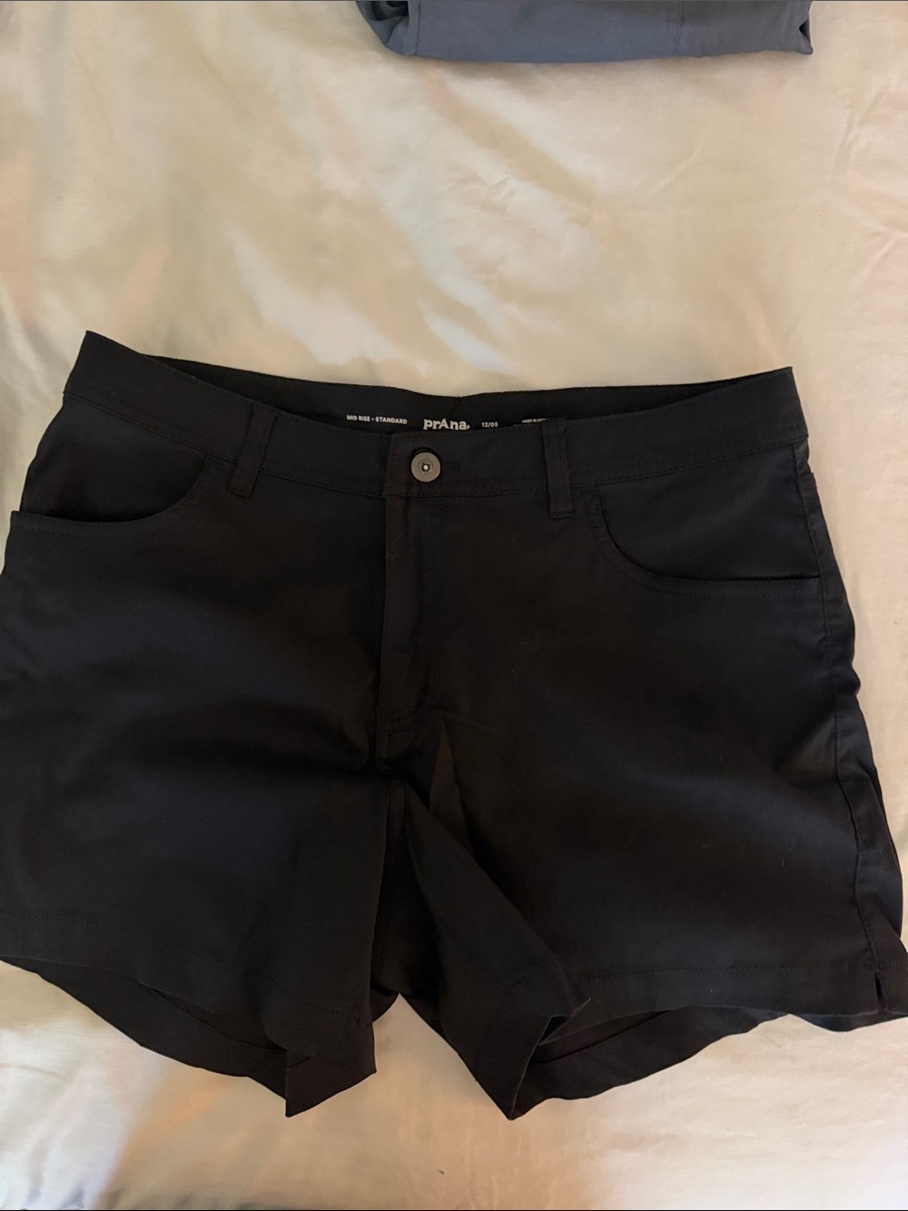 Prana Black Women's Stretch Jean-Style Shorts